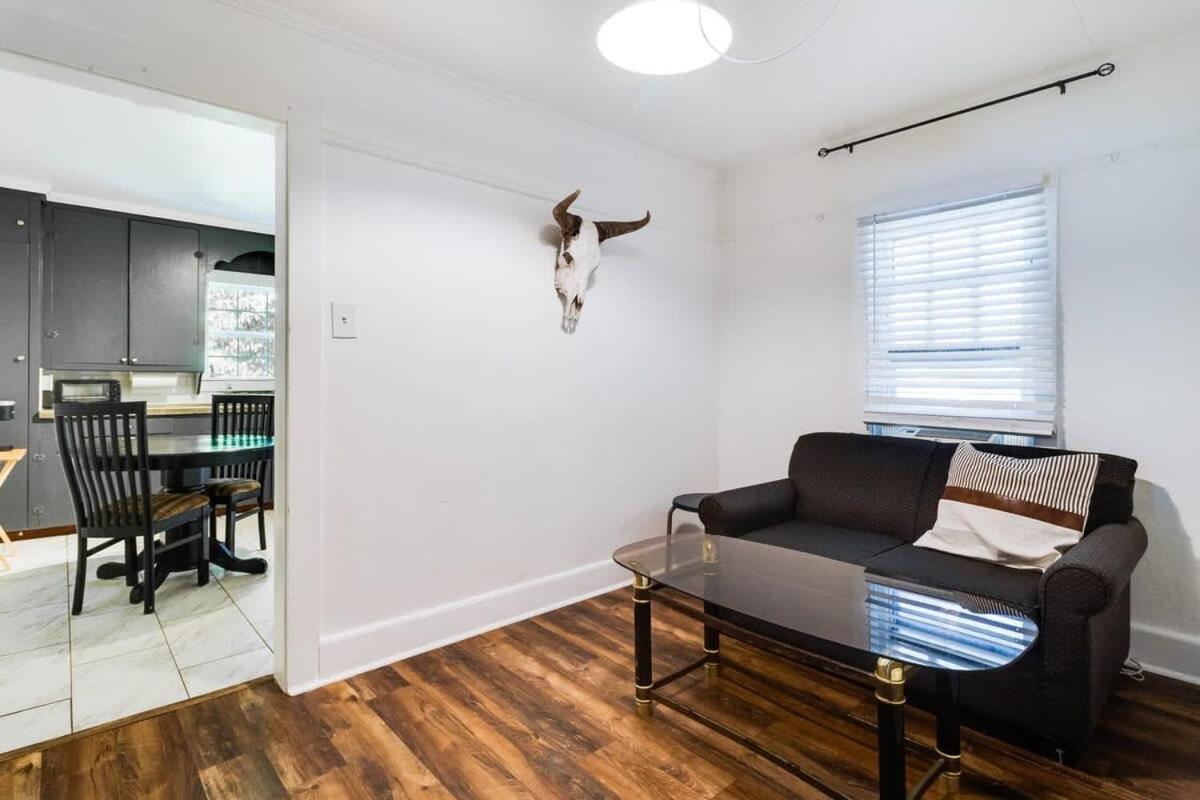 Jefferson Flat - Guest Room Lafayette Dış mekan fotoğraf